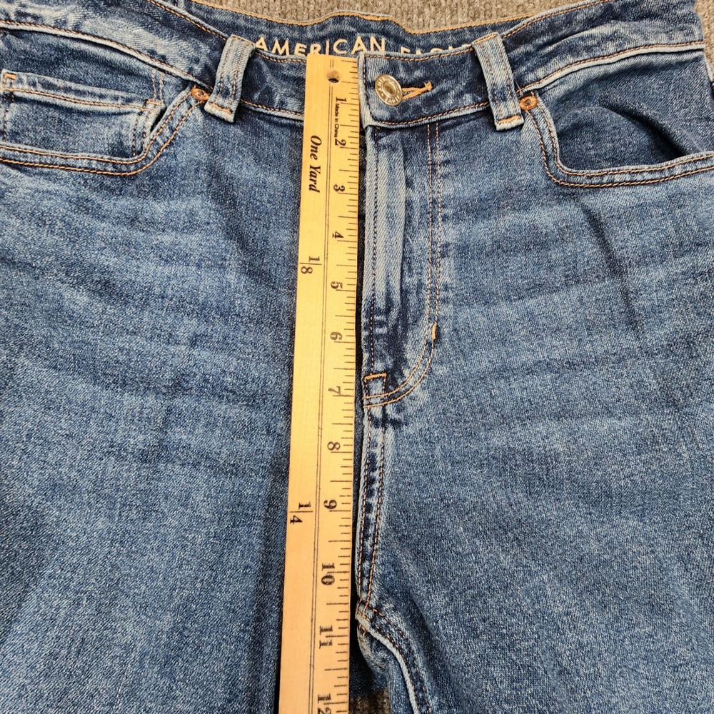 American Eagle Outfitters Women’s Blue High-Rise Relaxed Jeans - Picture 6 of 10